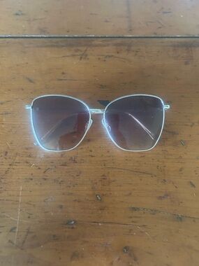 Women's Silver Frame Sunglasses with Brown Gradient Lenses